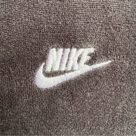 Nike Women's Gray Jacket - Picture 6 of 12